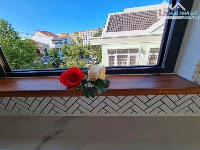 💥💥💥HIẾM – NHÀ PHỐ 18 THÁNG 8 – LÔ GÓC 2 MẶT THOÁNG – TRUNG TÂM PHỐ CỔ HỘI AN – GIÁ CHỈ