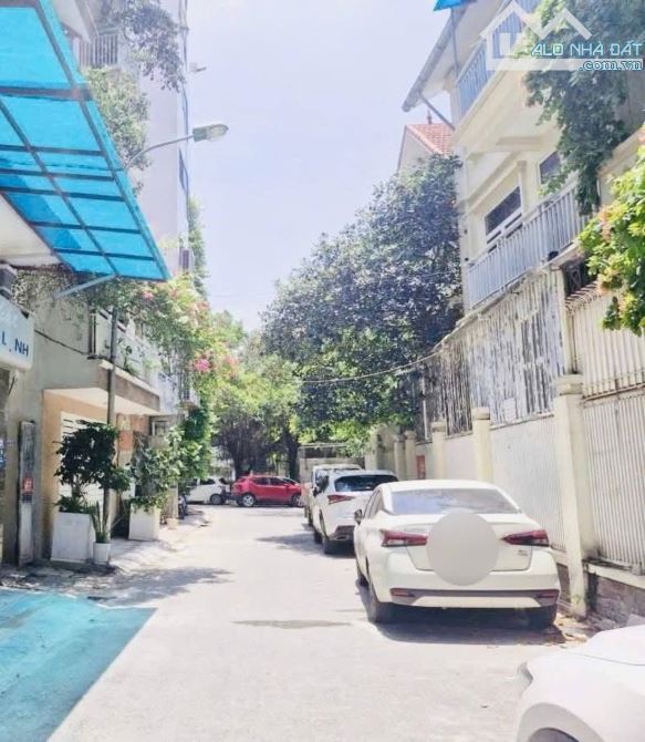 Mỗ Lao Nguyễn Văn Trỗi Hà Đông Dt30 m2, 5 Tầng, Mt3.9 m, giá 11.2 tỷ