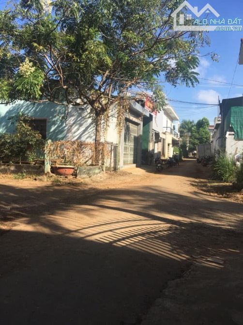 BÁN NHÀ CẤP 4 HẺM 292 HÙNG VƯƠNG. DT: 5x17,5M. GIÁ: 3,3 TỶ