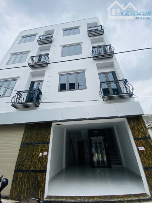 🏡 BÁN NHÀ PHỐ TRÂU QUỲ – 5 TẦNG THANG MÁY – 35M² – MT 5M – GIÁ NHỈNH 6 TỶ  🚗 Ô tô tránh