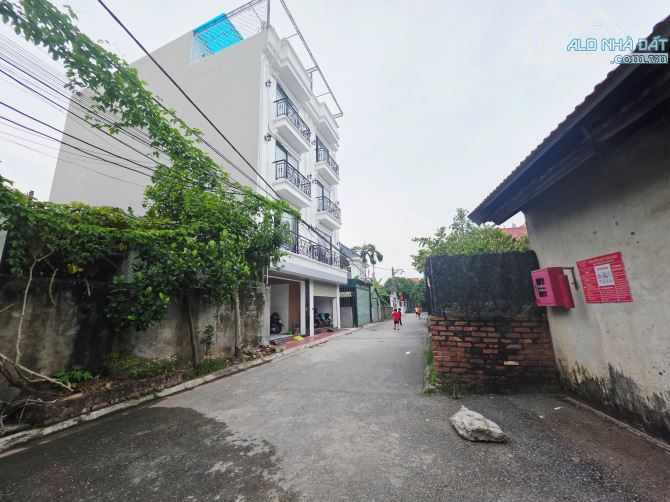 Bán nhà hiếm ngõ Bát Khối, Cự Khối, Long Biên, 35m2, 5,2 tỷ