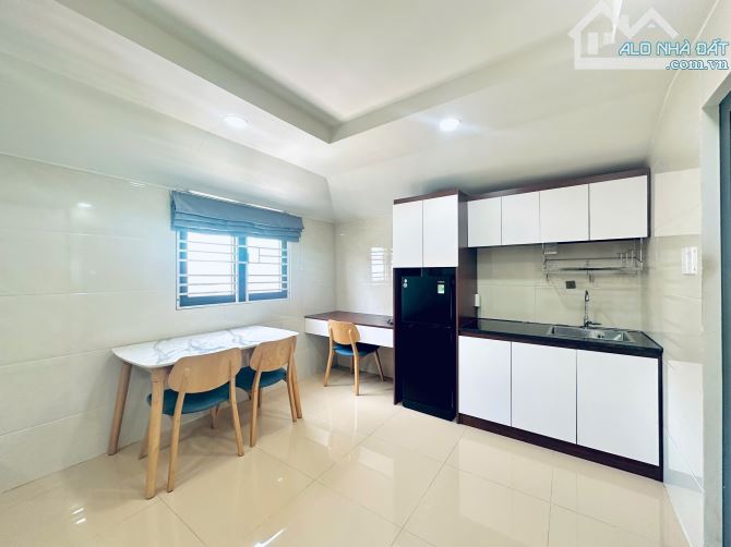 Phòng có Thang Máy - hầm xe quận 5 gần đh sư phạm