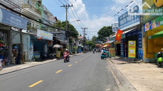 Bán đất biệt thự phường Linh Tây đường Phạm Văn Đồng gần chợ Thủ Đức (2.156m2) 50 tr/m2 - 10