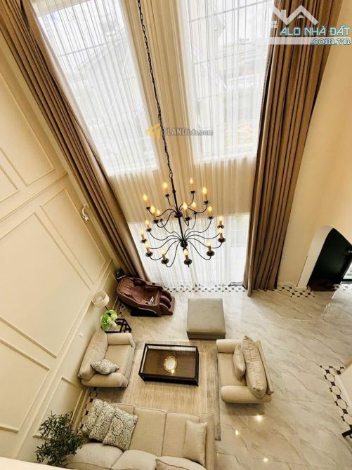 Villa mới đẹp sân đậu ô tô 203m2 thiết kế châu Âu P7 Đà Lạt chỉ hơn 13 tỷ - 10