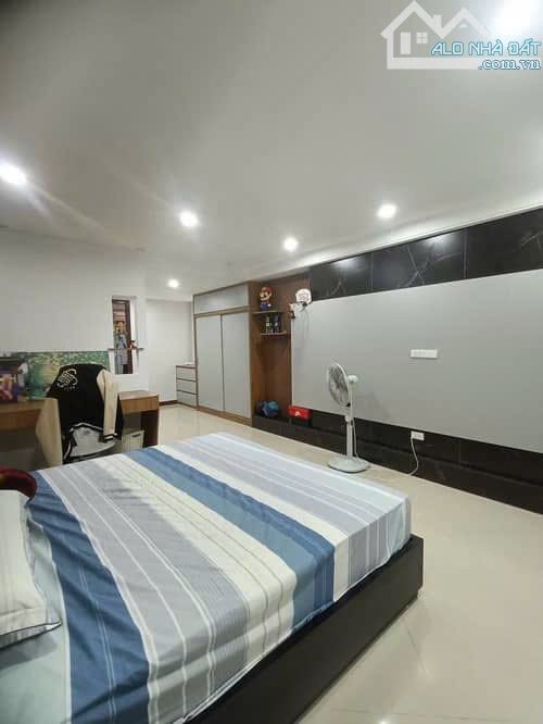 🌟 HOÀNG CẦU – LÔ GÓC SIÊU ĐẸP – NGÕ 61 Ô TÔ VÀO NHÀ – 62M – 5 TẦNG – 21,5 TỶ 🌟 - 10