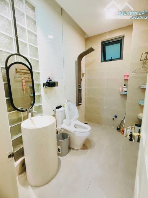 GIẢM 1.5 TỶ - NHÀ ĐẸP SÁT MẶT TIỀN PHAN HUY ÍCH - HẺM XE TẢI THÔNG - 4.6X18M - CHỈ 9 TỶ + - 10