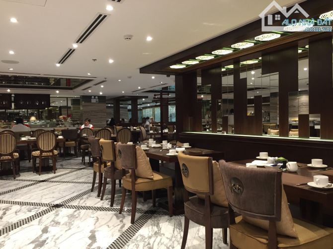 Cần bán gấp Khách Sạn Mặt Phố Phan Đình Phùng, DT: 390m2 x 9T x MT 14m. Giá: 395 Tỷ - 10