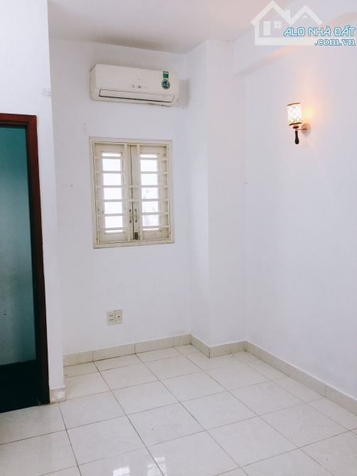 SÁT MẶT TIỀN, BÁN NHÀ BÌNH THẠNH - HẺM 5m NGUYỄN XÍ,GẦN VINCOM PLAZA 5 TẦNG,8PN 30tr/th - 11