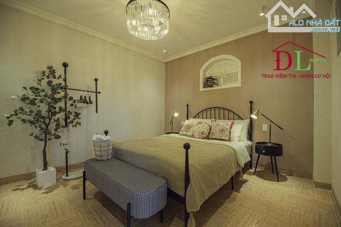 Bán biệt thự Đà Lạt, mặt tiền Nguyễn Trung Trực, DT 357m2, 3 tầng, 4PN, giá 28 tỷ #2267 - 11