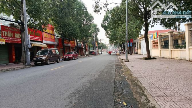 Giá giảm còn 4 tỷ 380. Bán đất tđc Quang Vinh-P. Trấn Biên-ĐN. Sổ sẵn. Đường 8m. 5x20m. - 1