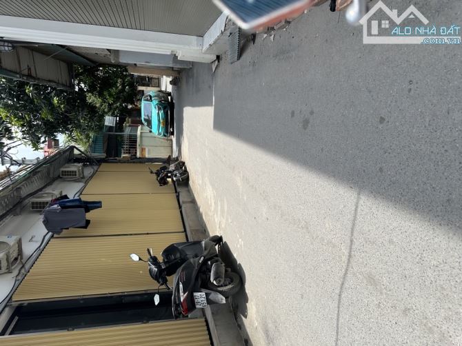 Bán nhà Vân Canh, 42m2, 5 tầng, 7 phòng ngủ, ô tô vào nhà, kinh doanh, giá 6 tỷ. - 1