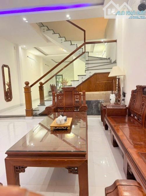 Cho thuê nhà 2 tầng mặt tiền Phạm Hữu Nhật - Hoà Hải - Ngũ Hành Sơn_20tr - 1