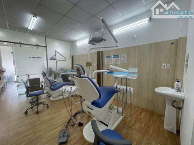 Bán nhà 101,1m2 Mặt tiền đường Nguyễn Tất Thành, phường Phú Bài, TP Huế, chỉ 3,05Tỷ - 1