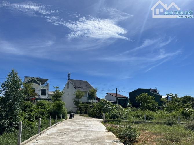 Chuyển Nhượng Đất Cạnh KQH Trưng Nữ Vương - Thủy Dương Gần Đại Học Luật - 1