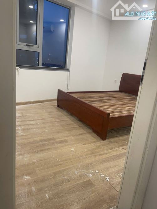 CẦN CHO THUÊ NHÀ 360 GIẢI PHÓNG TẦNG 29 NHÀ RỘNG 96m2 - 1