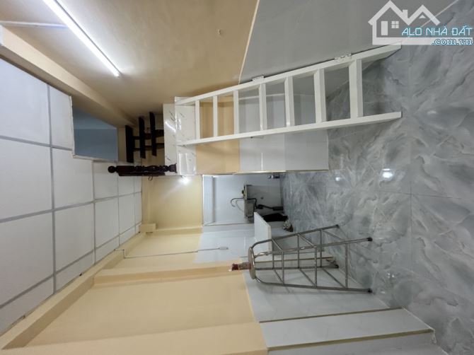 1,4 tỷ- bán nhà Quận 6- 14m2- dtsd 28m2- 2 tầng- sổ hồng riêng - 1