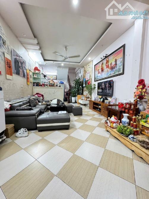 KIm Giang tổ ấm hạnh phúc gần phố, ô tô đỗ cửa, nhà đẹp ở luôn - 1