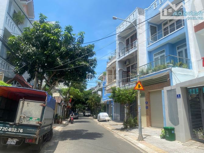 🏡 BÁN NHÀ ĐẸP HOÀN CÔNG – ĐẦY ĐỦ CÔNG NĂNG – KHU NỘI BỘ VỈA HÈ P.8 GẦN BIỂN - GIÁ 9.6 TỶ - 1
