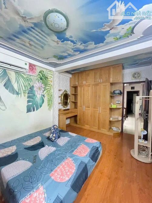 BÁN NHÀ TRẦN HƯNG ĐẠO – P.11, Q.5| 📐 ̣49m2 (3,7 x 13,2) | 4 TẦNG--10,8 tỷ TL - 1