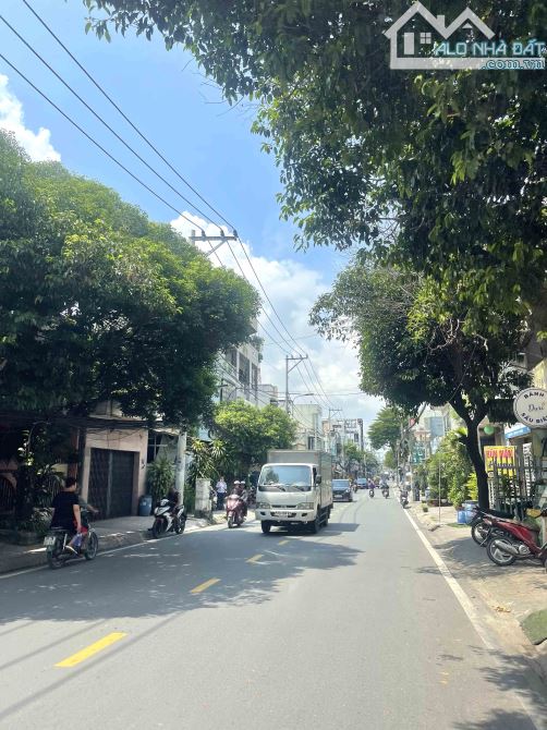 Cần bán gấp nhà lô góc Tam Hà Thủ Đức – 52m² vuông vức, SHR, giá ngộp chỉ 3.7 tỷ - 1