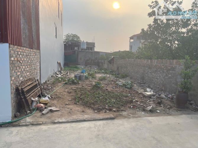 Bán nhanh lô 98,3m2 ( thổ cư) nhân nội Tân tiến văn Giang   Đường rộng thênh thang, ô tô q - 1