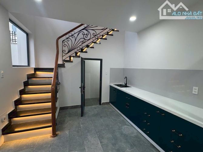 💎🔥 Siêu Hot! 100m2 6,5 Tỷ  Nhà Phố Nguyễn Công Trứ, Ngay Trung Tâm Đà Lạt - 1
