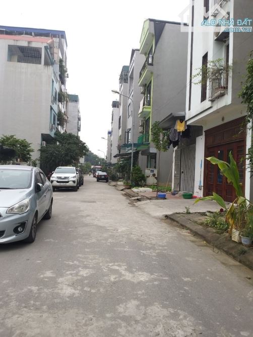 Cần thanh khoản 50m đất dịch vụ khu B Yên Nghĩa - phân lô mặt tiền 5m, giá đầu tư 11,x tỷ - 1