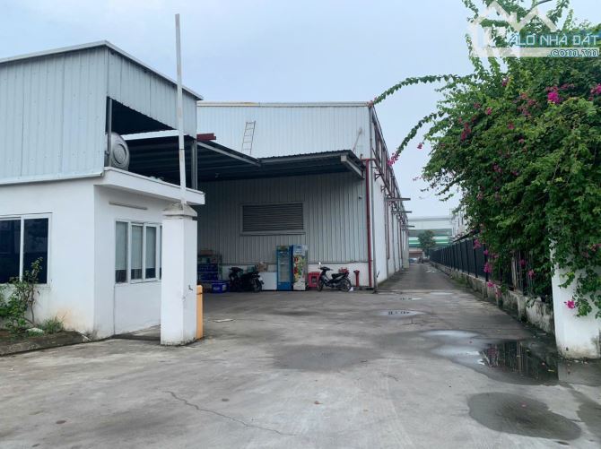 Cho thuê kho 600m2 tại khu CN  Quang Minh, Mê Linh, Hà Nội. - Diện tích : 600m2. - 1