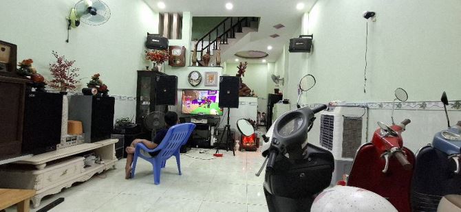 + BÁN NHÀ GẤP – VỊ TRÍ VÀNG GIỮA TRUNG TÂM! TP DĨ AN - 1