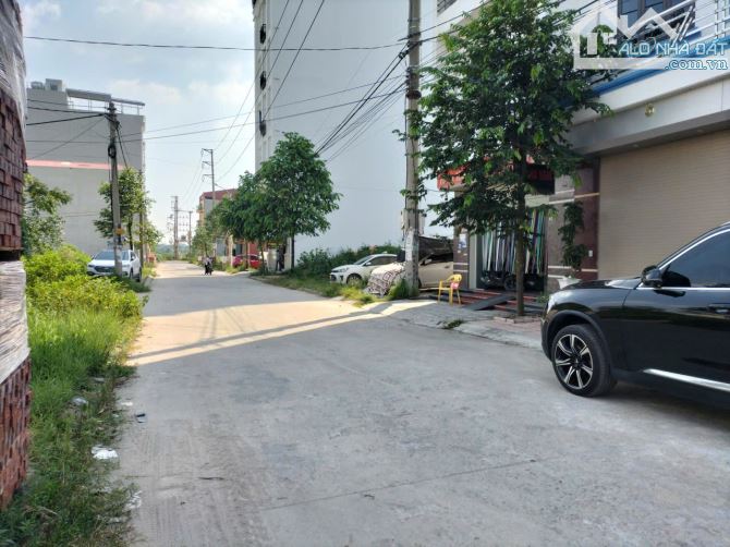 Bán lô trục thông Kinh Doanh thuộc Đồng Bé, Quang Châu Bắc Giang  / DT 77,8m2 MT 5m - 1