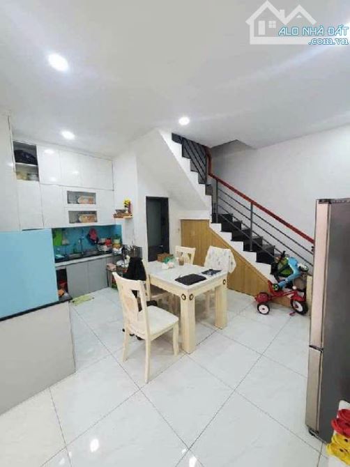 HOT HOT 55m2 3 TẦNG KHANG TRANG NGANG KHỦNG 5 X 11 HOÀNG HOA THÁM SIÊU HIẾM - 1