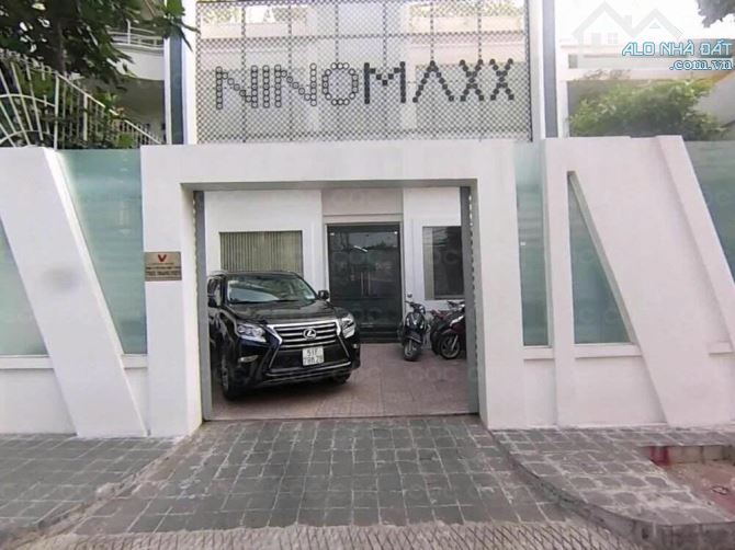 VIP- MẶT TIỀN ĐẶNG DUNG- 10M X 30M- 4 TẦNG, THANG MÁY- TÂN ĐỊNH, QUẬN 1 - 1