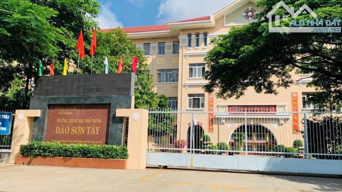Bán gấp 625m2 đất đường số 10 Linh Xuân, Tp.Thủ Đức giá 25 tỷ - 1