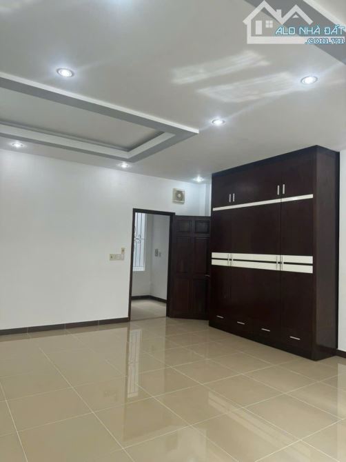 HẺM XE HƠI 6M THẲNG 1 TRỤC LÊ VĂN SỸ 80M2, NHÀ 5 TẦNG, NGANG 5.2M, 7PN, CHỈ NHỈNH 17 TỶ - 1