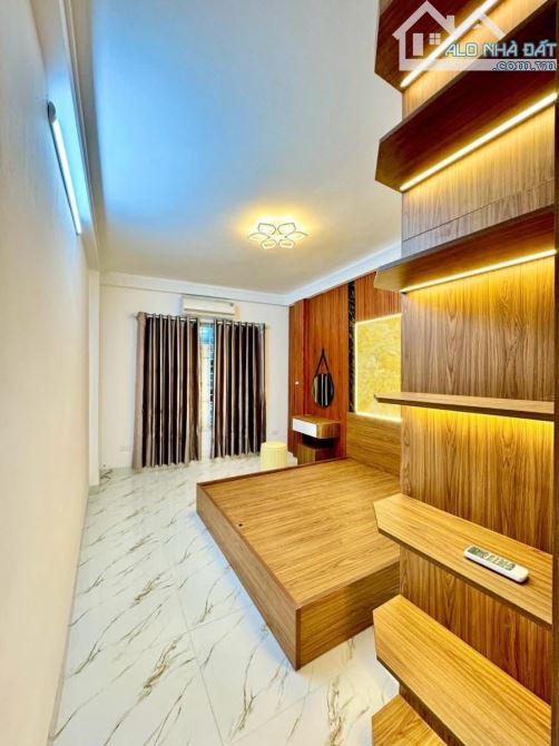 Nguyễn Lân Thanh Xuân nhà đẹp gần chợ gần ô tô 4 tầng 30m chỉ 5.8 tỷ - 1