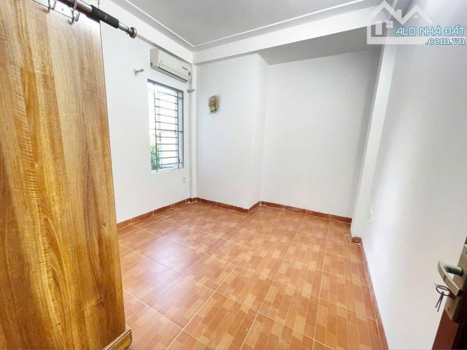 Nhà 33m2* 6 tầng- 8p ngủ- Đầu tư cho thuê sinh lời cao- SĐCC giá chỉ hơn 5 TỶ - 1
