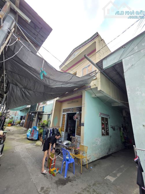 nhà và dãy trọ 87,9m2 2ty9 TL / Lô gần chợ Xóm Nghèo 200m, p.Dĩ An, Tp.Dĩ An - 1