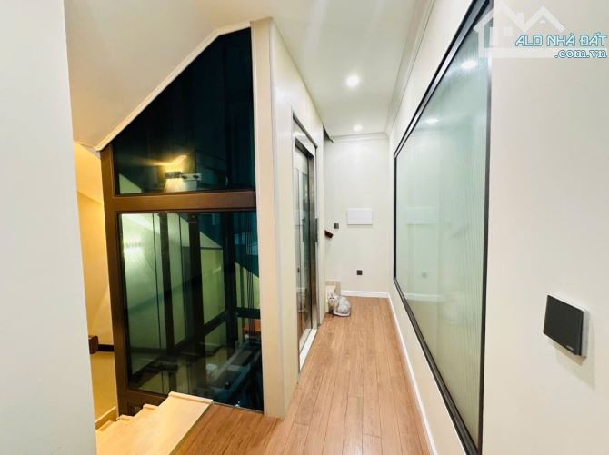 Bán nhà Xuân ĐỈnh, Bắc Từ Liêm. Gần Phạn Văn ĐỒng, CV Hoà Bình. 123m2. giá : 38 Tỷ - 1