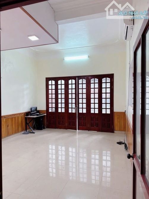 CĂN NHÀ NGÕ HÀN THUYÊN - P VI XUYÊN - TP NAM ĐỊNH - 1