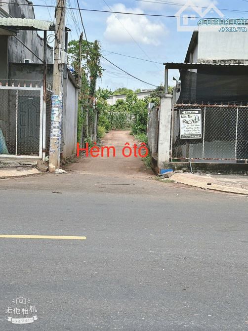 Bán đất 2 mặt tiền trung tâm thị trấn Đất Đỏ. - 1