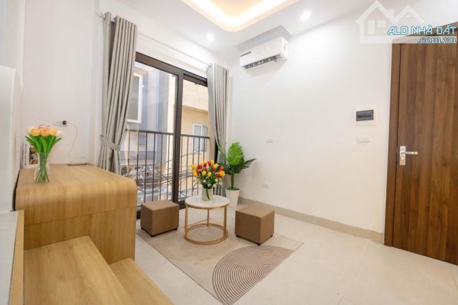 BÁN NHÀ CCMN DƯƠNG QUẢNG HÀM CẦU GIẤY 70m 23 TỶ 7 TẦNG MT15m DÒNG TIỀN 100TR - 1