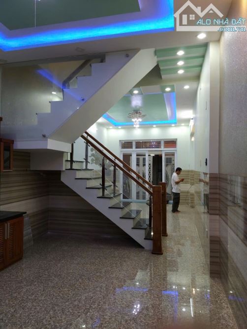 Bán nhà 2 Tầng Gần Biển, Đường ô tô, 76m2, Chỉ 4.5 Tỷ - 1