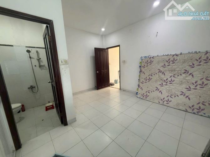 CHO THUÊ NHÀ 1 TRỆT 3 LẦU – HỒ BÁ PHẤN, P. PHƯỚC LONG A, Q9 TPTĐ - 1