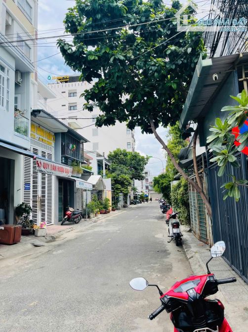 BÁN NHÀ 4 TẦNG, CĂN GÓC MT ĐƯỜNG ĐỊNH CƯ, P. NHA TRANG chỉ 6 tỷ - 1