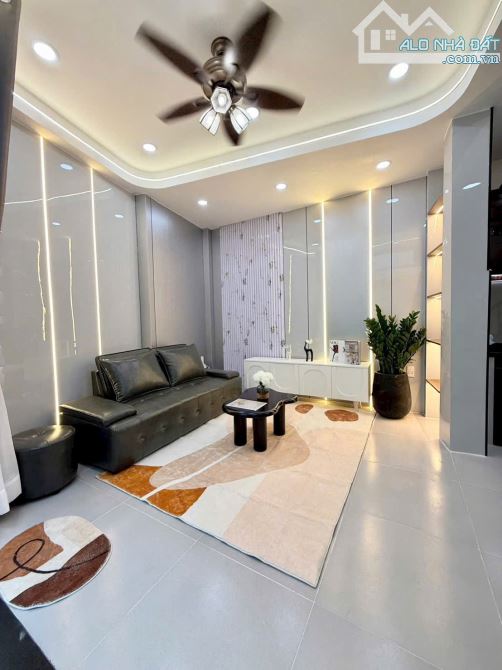 NHÀ MỚI ĐẸP NGUYỄN ĐÌNH CHÍNH 2Pn Lớn CN 25m2 - 1
