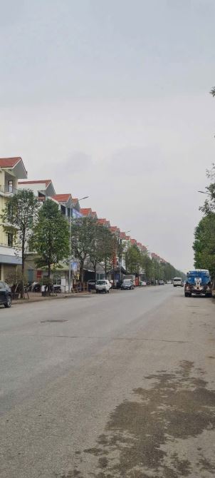ÀNG HIẾM BÁN LIỀN KỀ KĐT PHÚ LƯƠNG-DT90M-MT 7.2M-XÂY THÔ 4TÂNG-ĐƯỜNG 30M-CHỈ 20TỶ - 1