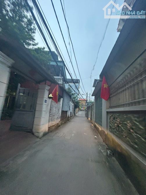 Nhà mới Hoàng Liên-Liên Mạc 5 tầng lô góc Ô TÔ đỗ cổng nhỉnh 4 tỷ - 1