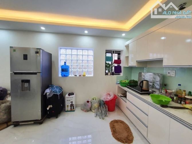 5,85 tỷ, bán nhà 3 tầng  Lạch Tray, p.gia viên  Ngô Quyền  + Nhà 3 tầng Lô góc, - 1