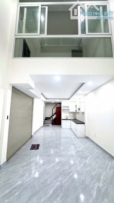 NHÀ LÔ GÓC 2 TẦNG MẶT TIỀN ĐƯỜNG NHỰA TRẦN THỊ DO (12M) phường Hiệp Thành quận 12 dt74m2 - 1