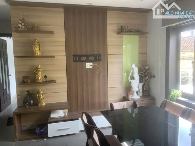 Bán nhà 2 tầng mặt tiền đường Trương Minh Lượng - 1